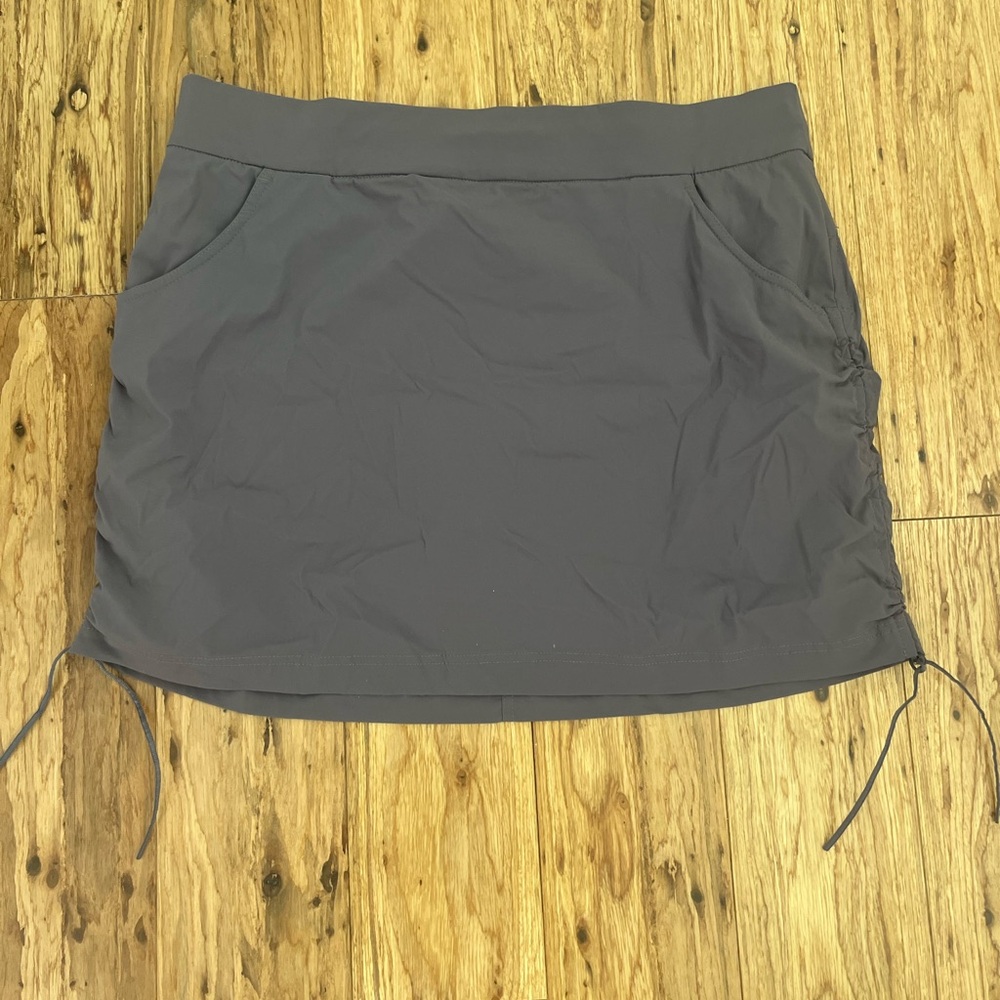 Columbia Skort - Picture 2 of 3